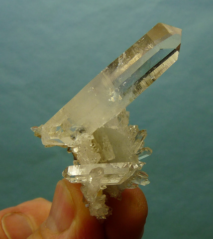 Stunning quartz crystal specimen on thin quartz matrix
