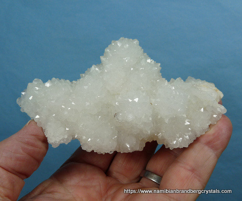 Drusy, milky quartz crystals on quartz matrix